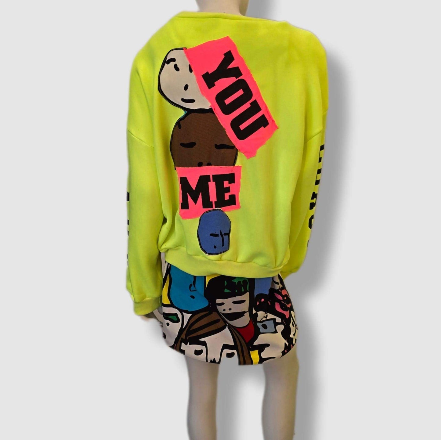 Artistic Ikea faces hoodie in neon yellow – UK size 10-12 (Medium)