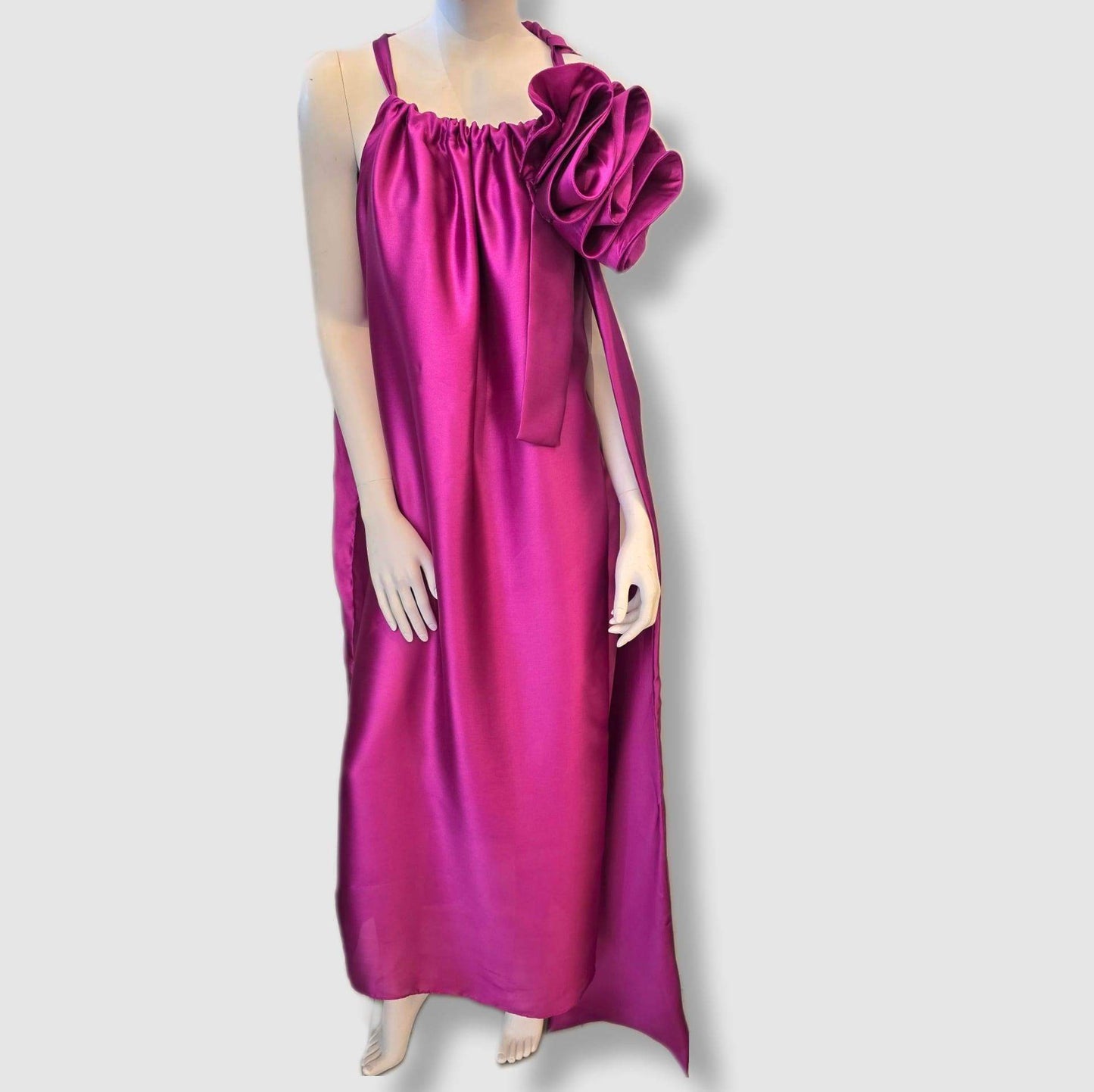 Fuchsia purple maxi dress with detachable rose – flowy & elegant UK 10 size (Medium)