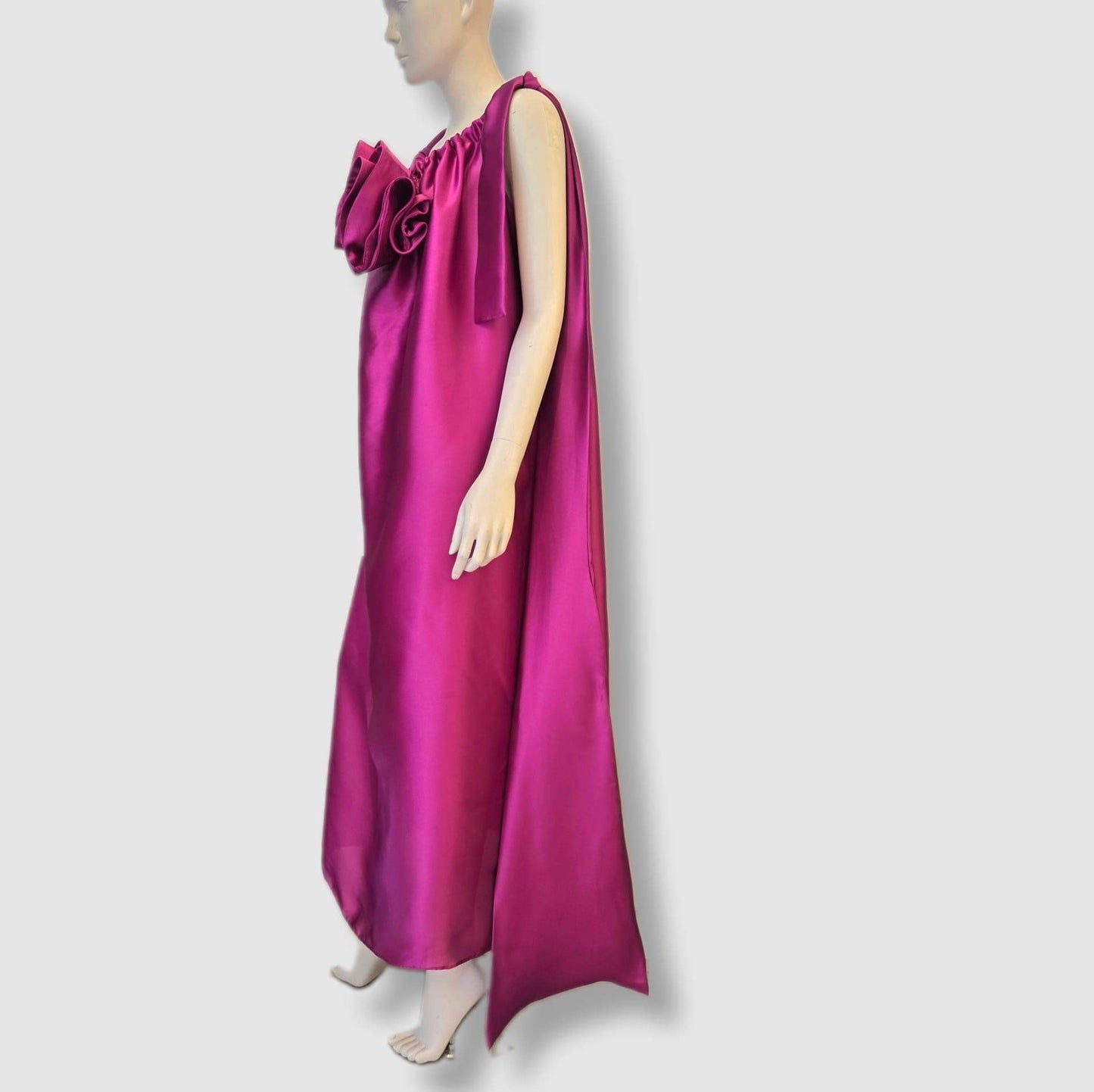 Fuchsia purple maxi dress with detachable rose – flowy & elegant UK 10 size (Medium)