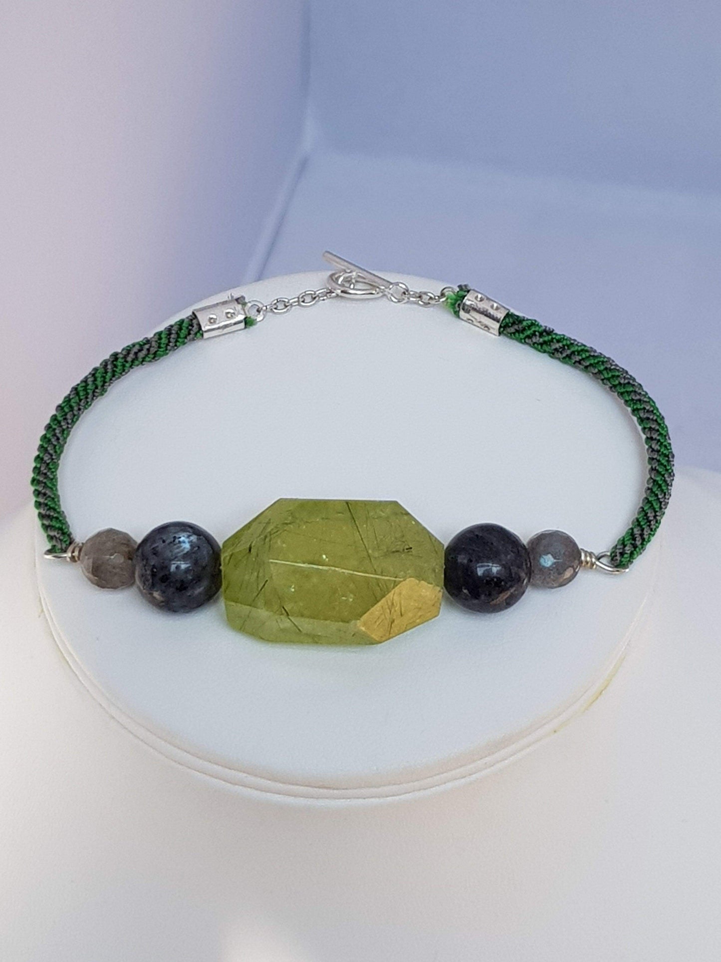 Touch of Gems: Green with Envy Bracelet - seven.streets - Liverpool